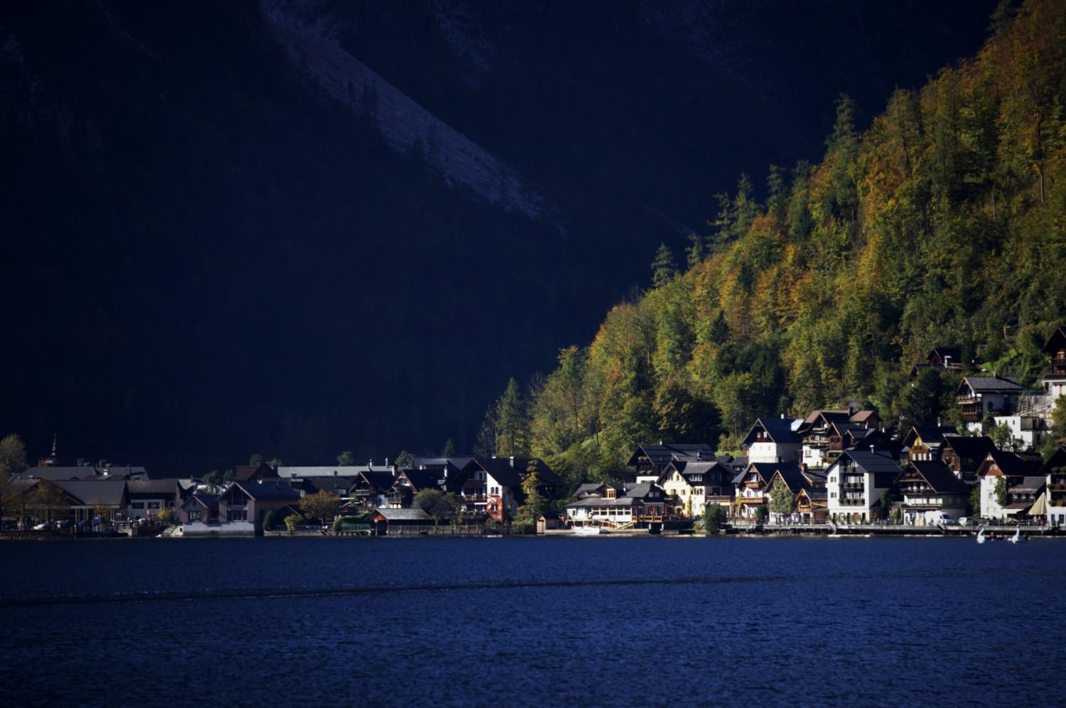 เที่ยวคนเดียว-hallstatt-austria-9